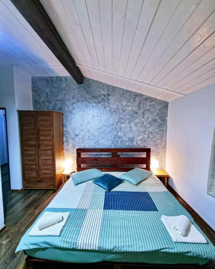 Cabana Casaru Colibiţa Esterno foto